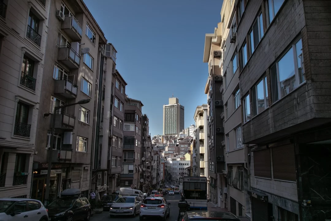 Fatih kentsel dönüşüm sonrası yenilenen modern bina projeleri