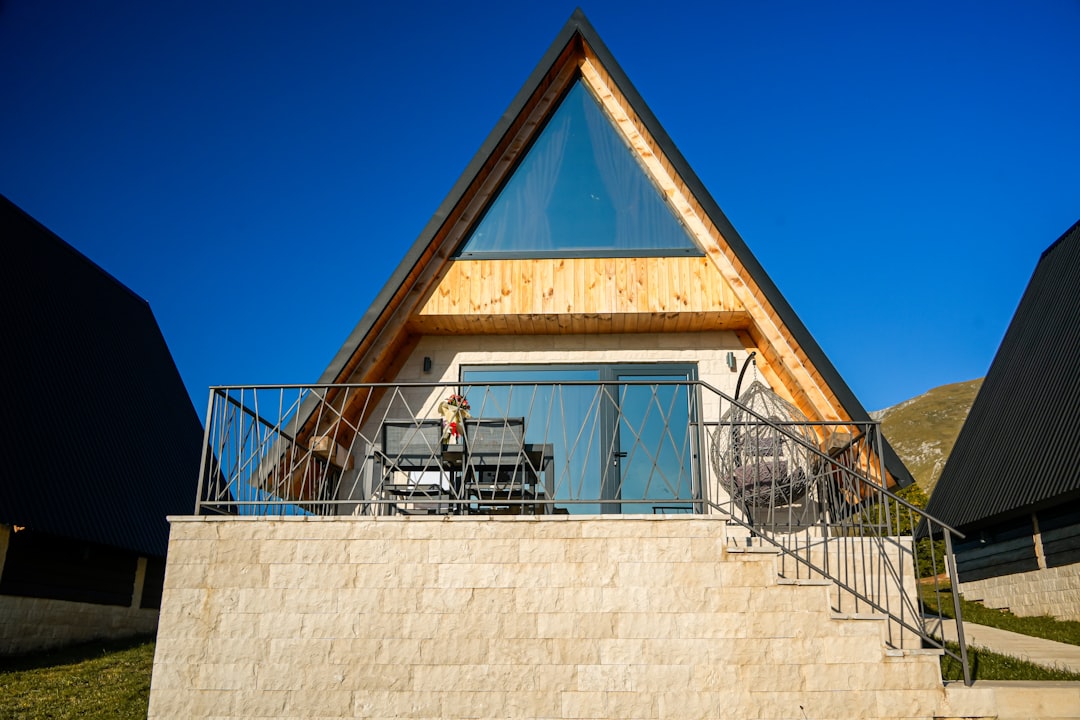 Modern ve minimalist tiny house tasarımı
